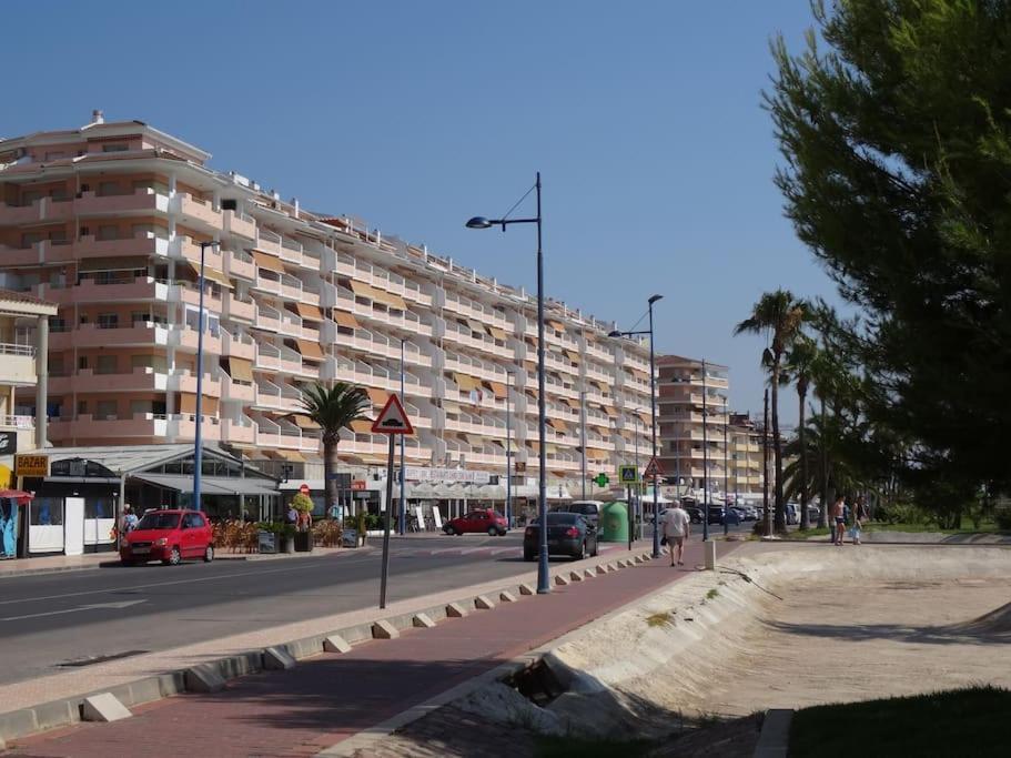 Апартаменти Atico-Duplex En Urb. Penismar En 1ª Linea De Playa Пеніскола Екстер'єр фото